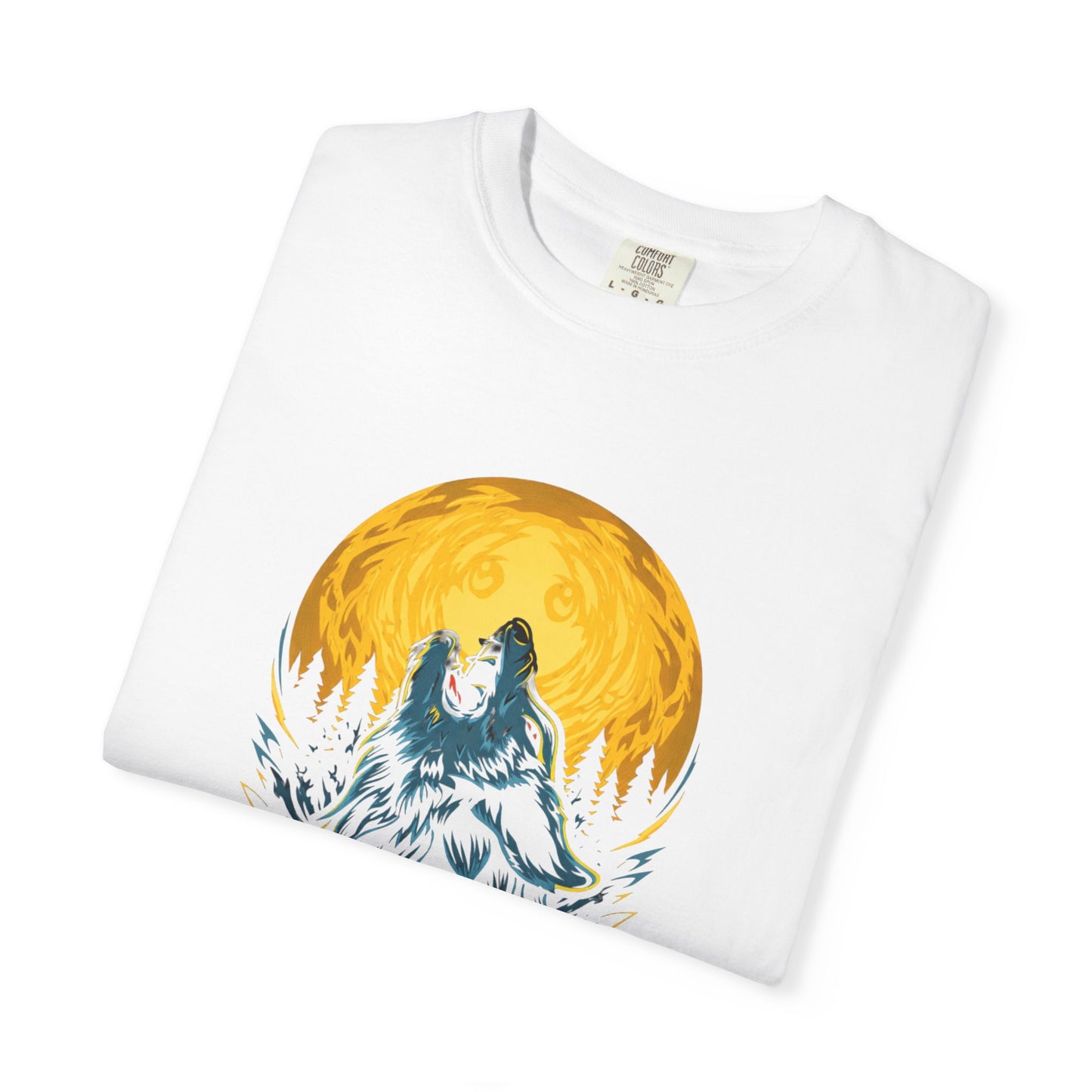 Howling Wolf T-Shirt — Vintage Moon Graphic Tee